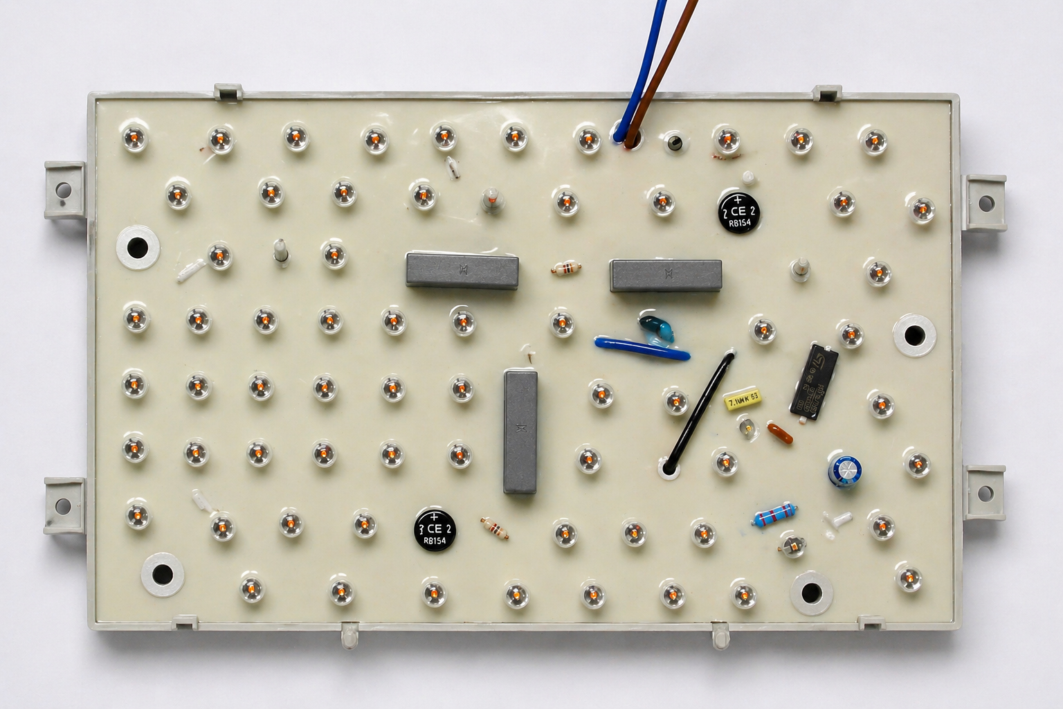 Resine Poliuretaniche Bicomponenti Per Incasulamento 